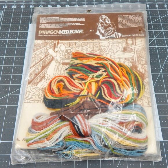 Paragon Stitchery Creative Penny Candy Crewel Needlecraft Kit 1981 Country Store - Picture 5 of 5